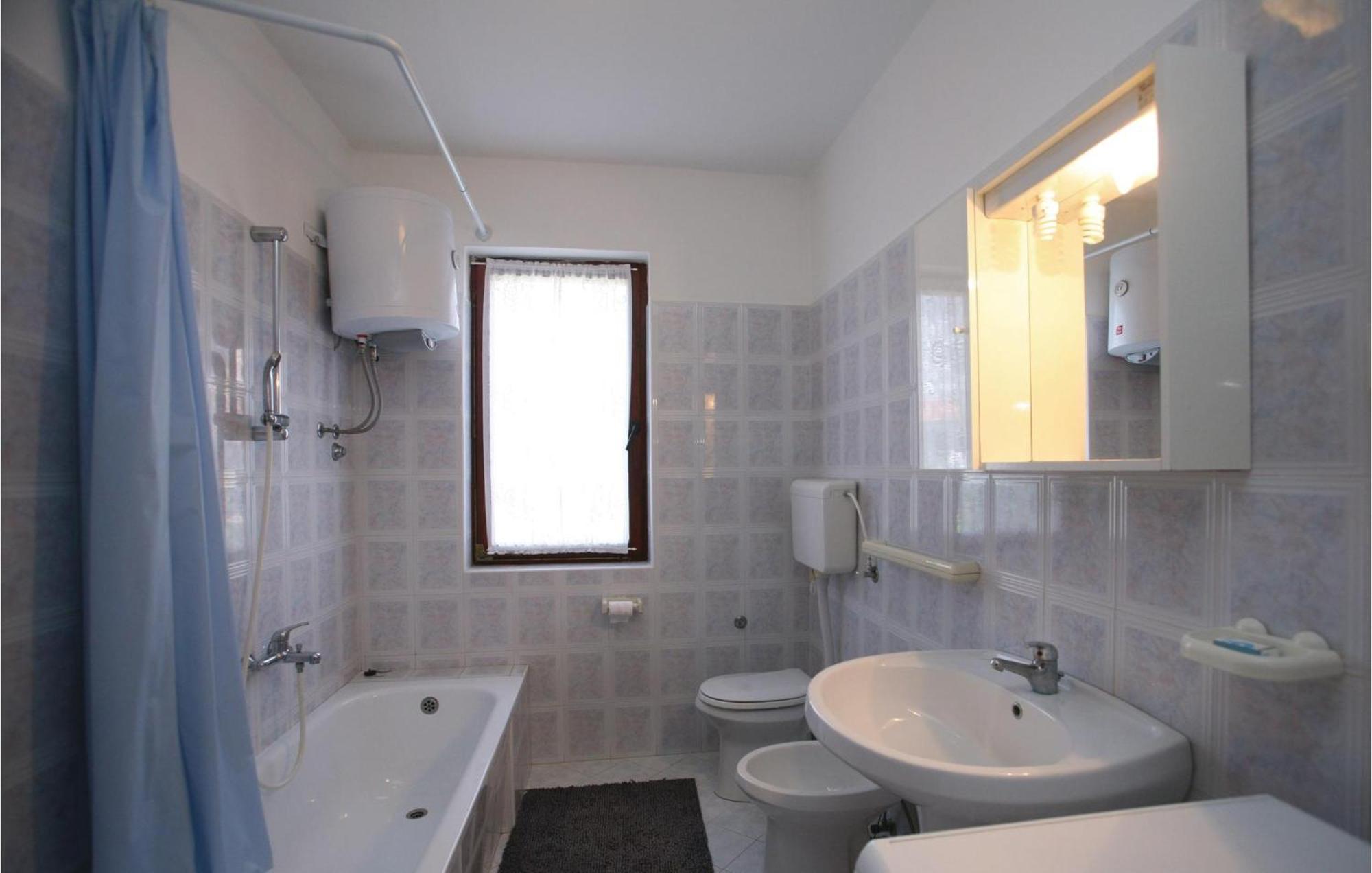 2 Bedroom Gorgeous Apartment In Labin Rasa Luaran gambar