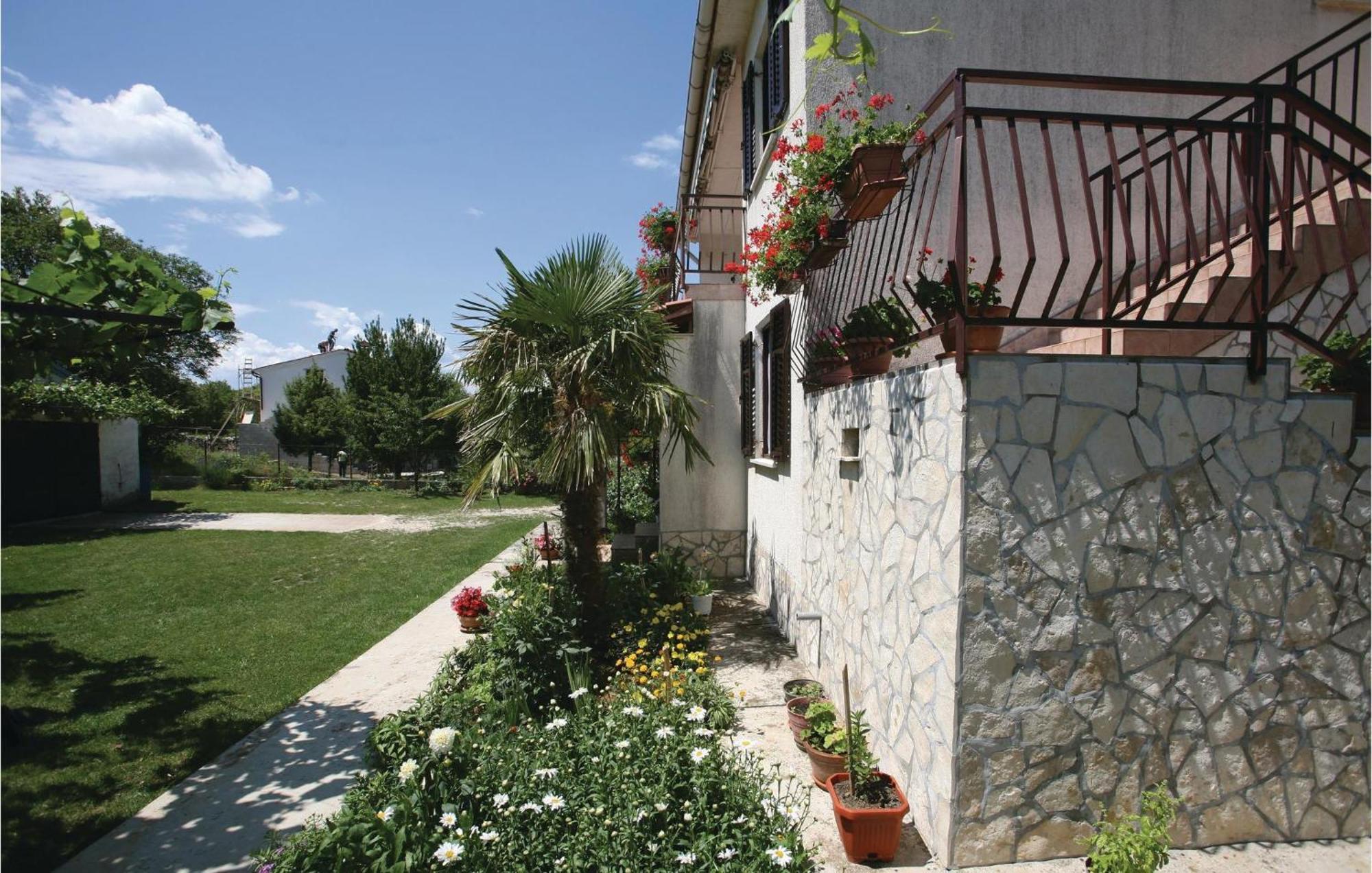 2 Bedroom Gorgeous Apartment In Labin Rasa Luaran gambar
